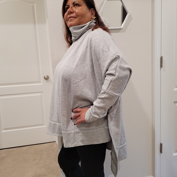 Plus Size Melange Cowl neck Oversized Sweater ✨️ - Picture 2 of 11